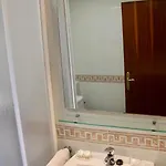 Caserio En Zona Rural Istilla 招待所 3*