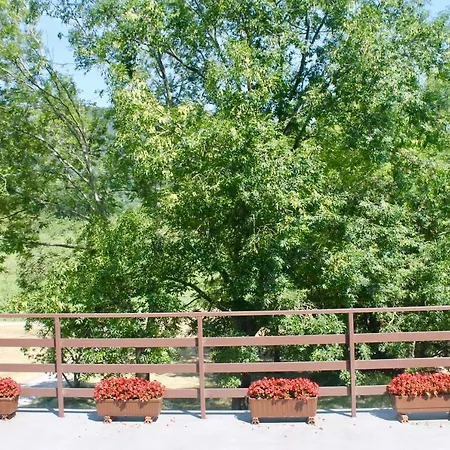 Penzion Caserio En Zona Rural Istilla 3*